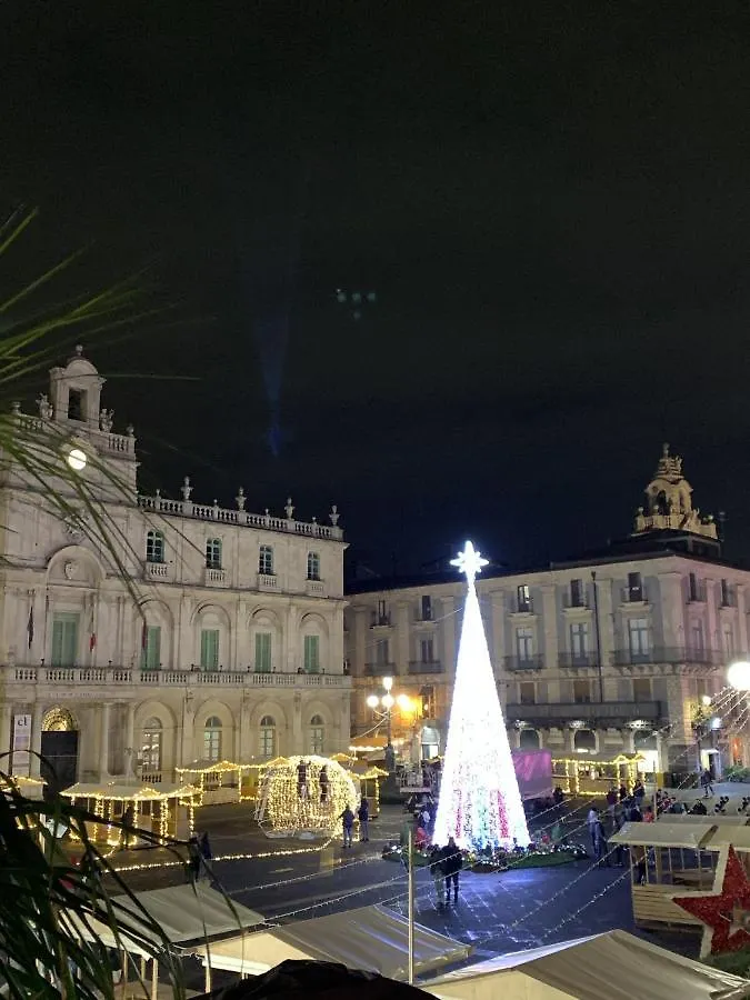 Ferienhaus La Suite Di Piazza Dell'Universita Catania